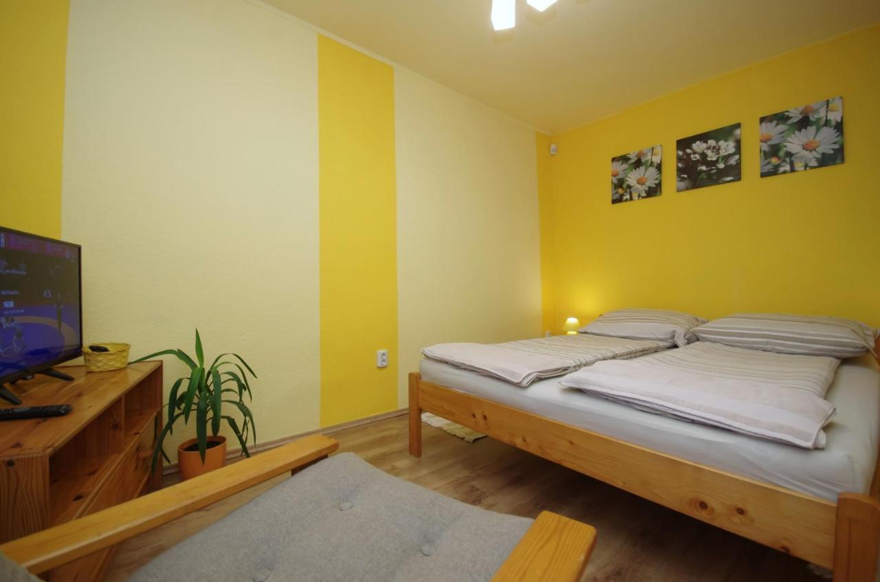Bodza Apartman Gyula Luaran gambar